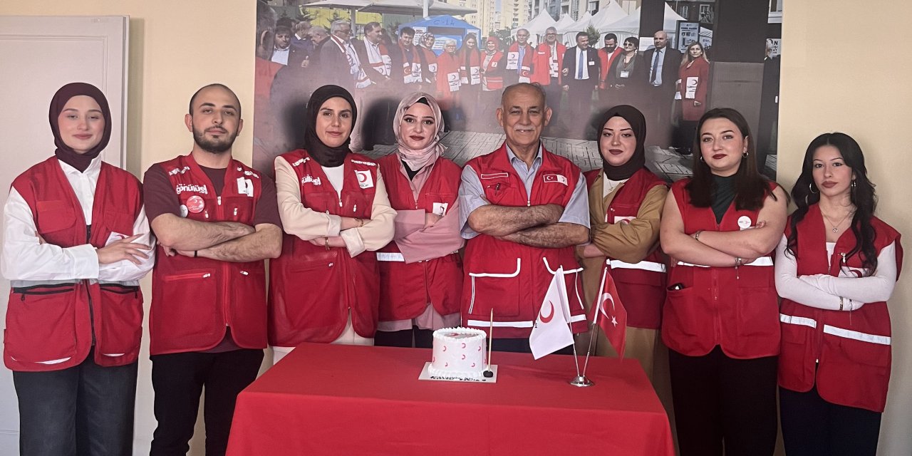 Gönüllü öğrencilere teşekkür belgesi