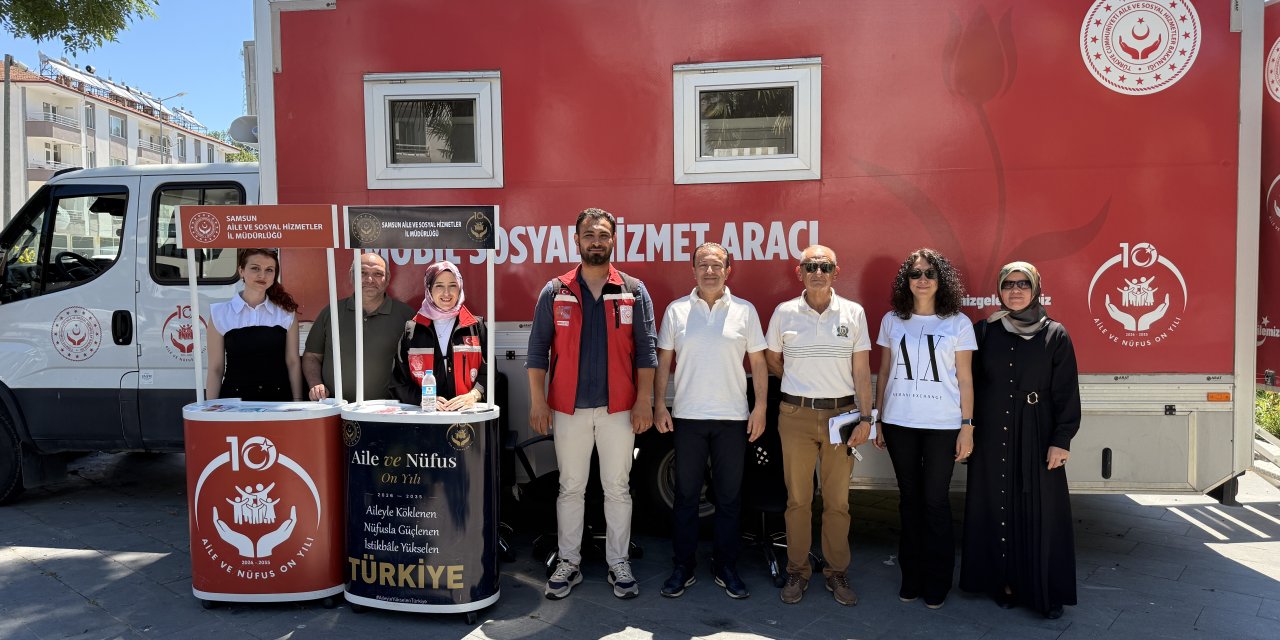 Mobil sosyal hizmet aracı Alaçam'da hizmet verdi