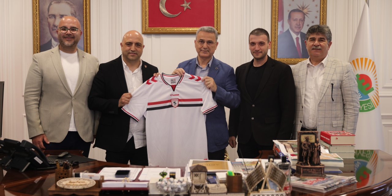 Samsunspor Kulübü'nden Başkan Kurnaz'a ziyaret