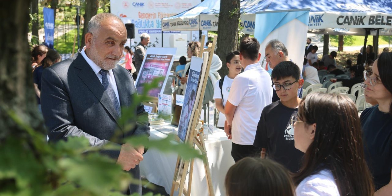 Geleceğin sağlık öncüleri projeleriyle hayran bıraktı