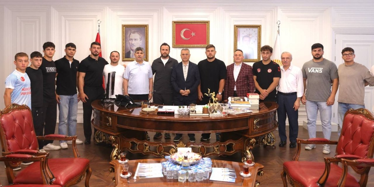 İlkadımlı güreşçiler Kırkpınar’da boy gösterecek