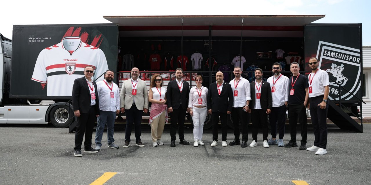 Samsunspor’un gezici mağazası yola çıkıyor