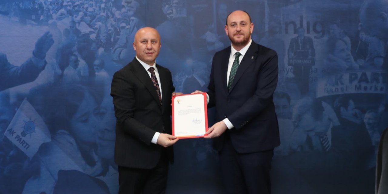 AK Parti Terme İlçe Başkanlığı’nda bayrak değişimi