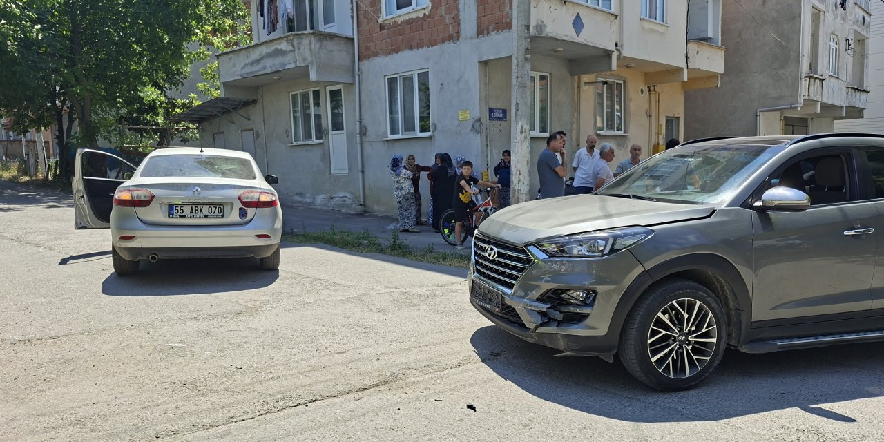 Samsun'da iki aracın çarpıştığı kazada 2 kişi yaralandı
