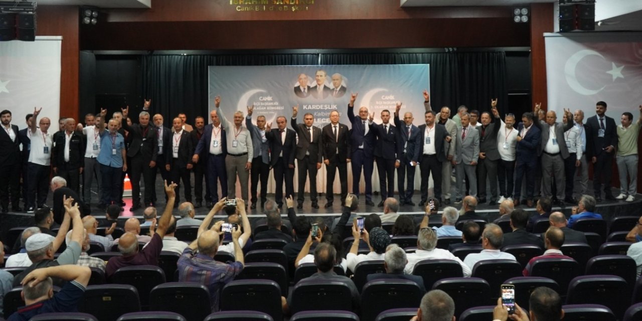 Canik ve Tekkeköy ilçe kongreleri tamamlandı