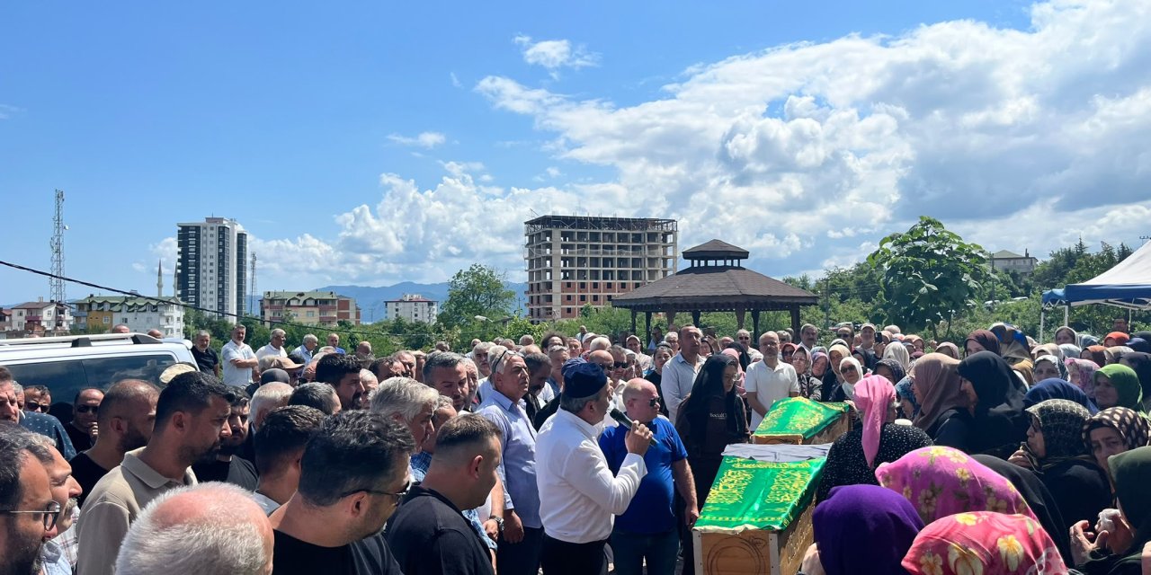 Ağabeyi, yengesi ve yeğenini öldüren emekli imam teslim oldu