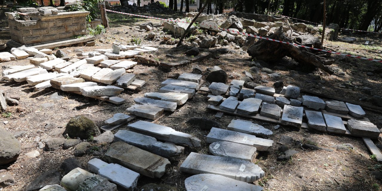 Restorasyon ve koruma çalışmaları sürüyor
