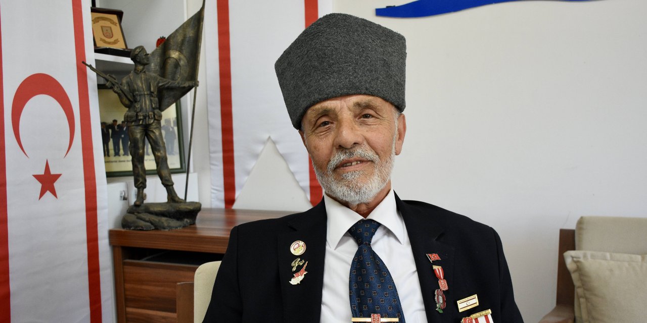 Denizden kurtardıkları silah arkadaşlarını unutamıyor