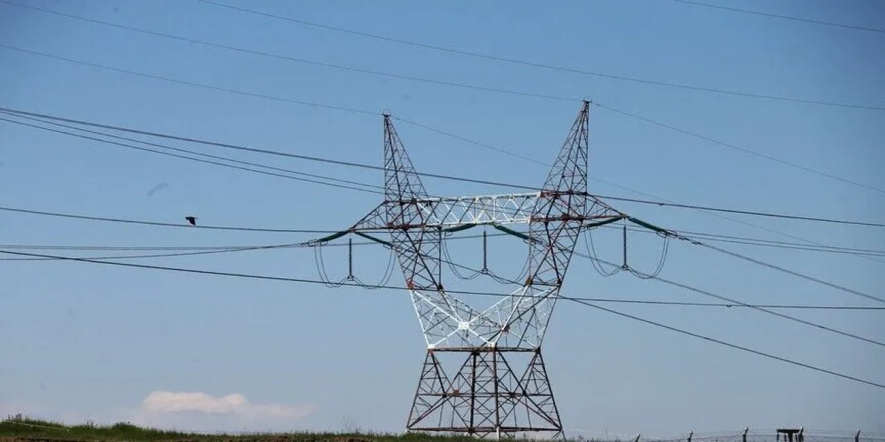 Türkiye'nin elektrik üretimi yüzde 4,91 azaldı