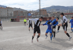 Irmak akmaya devam etti