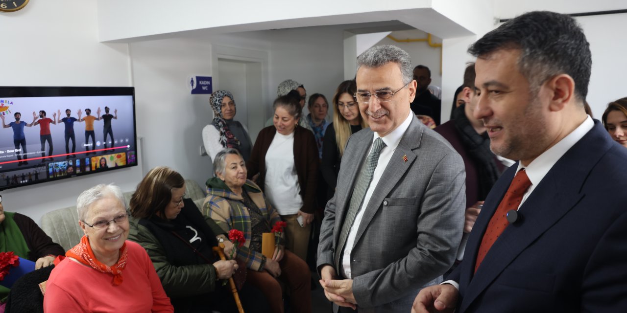 Yaş almış bireylere sosyal hizmet desteği sağlandı