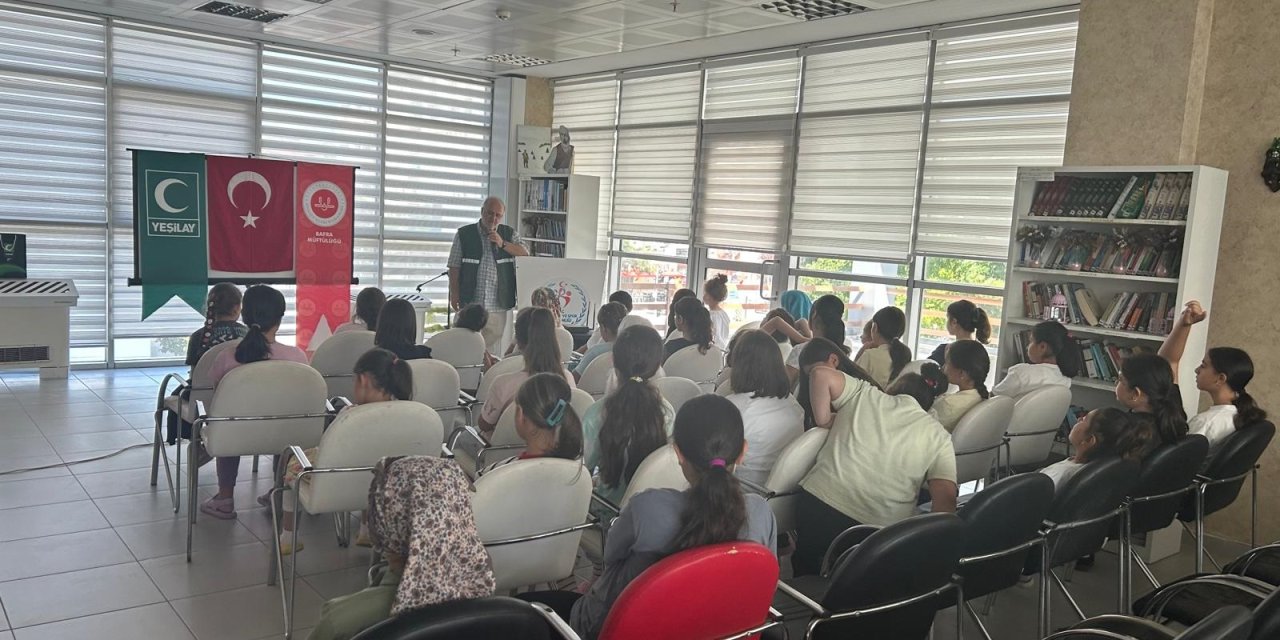 Öğrencilere bağımlılıkla mücadele semineri verildi