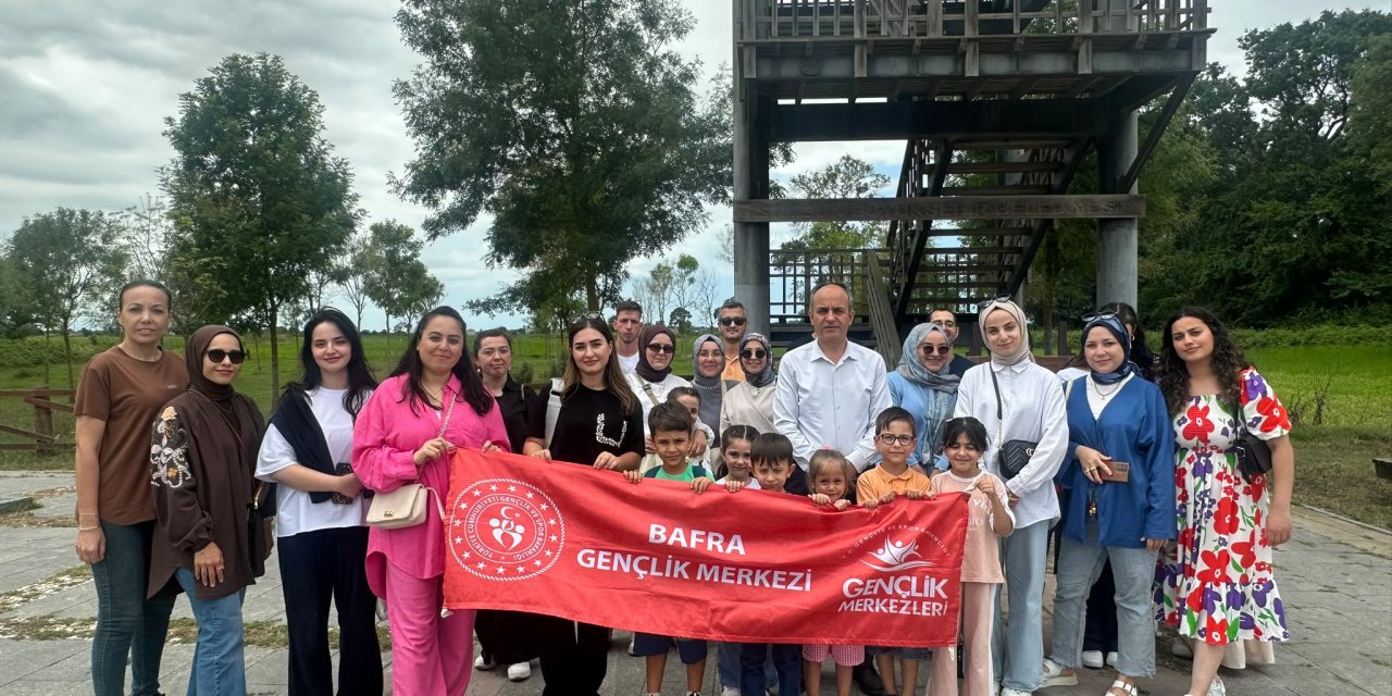 Samsun'da KPSS'ye hazırlanan öğrenciler Kuş Cenneti'ni gezdi