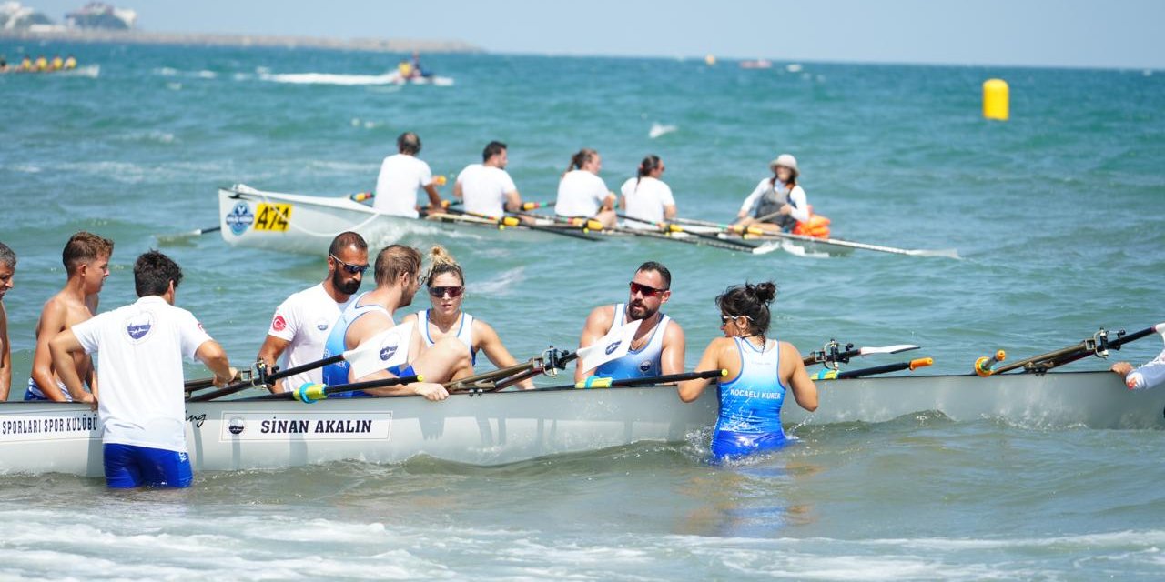 Samsun’da Türkiye Deniz Küreği Şampiyonası başladı