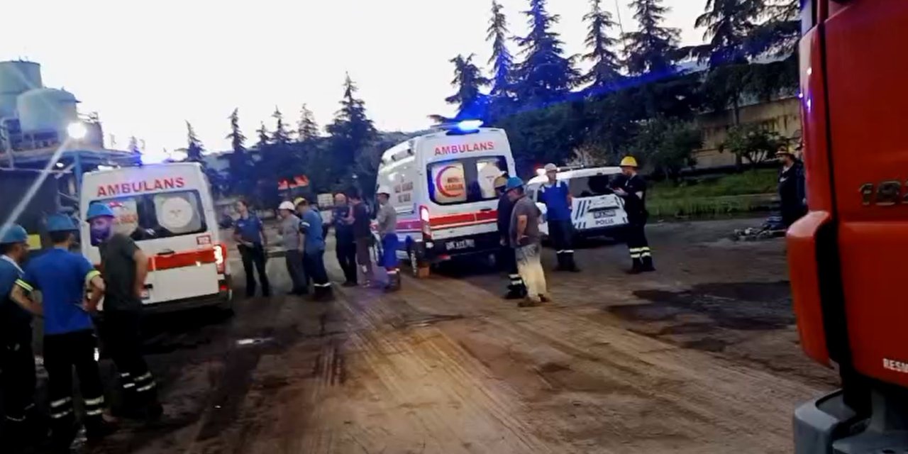 Fabrikada kumanda odasında patlama: 2 yaralı