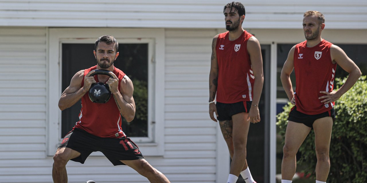 Fenerbahçe mesaisi yeniden başladı