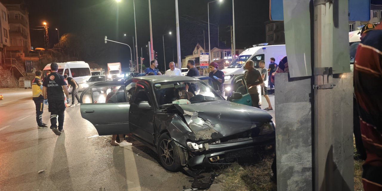 Trafik kazasında 10 kişi yaralandı