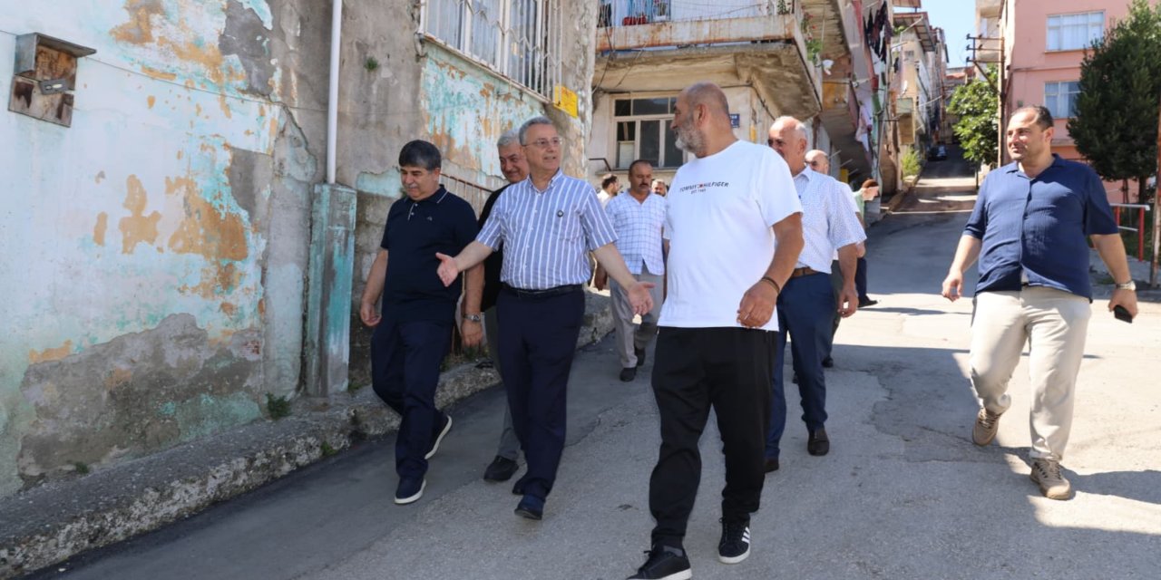 İlkadım'da mahalle ziyaretleri devam ediyor