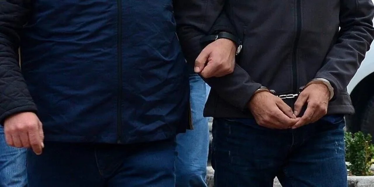 Gözaltına alınan 10 şüpheli adliyeye sevk edildi