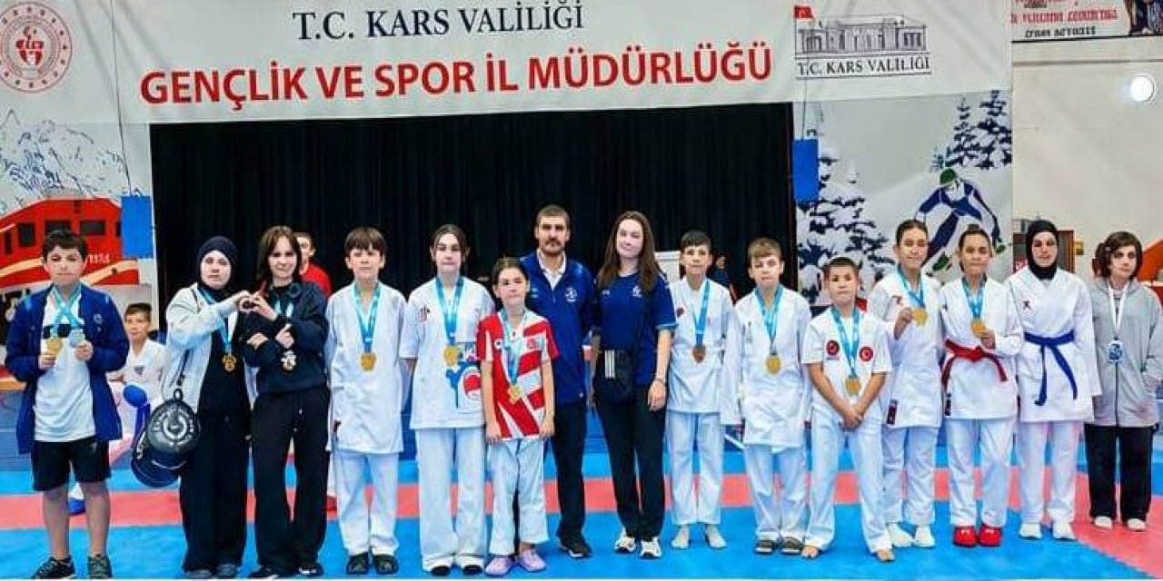 Samsunlu genç karateciler gururlandırdı