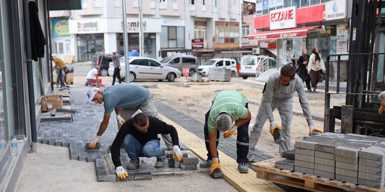 Sokak iyileştirme çalışmaları devam ediyor