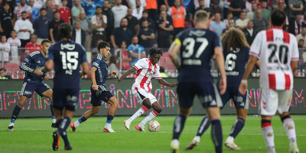 Samsunspor yarın Erzurumspor FK'ye konuk olacak