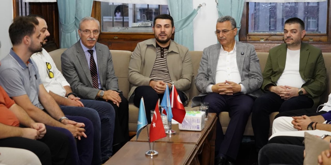 Başkan Kurnaz gençlerle buluştu