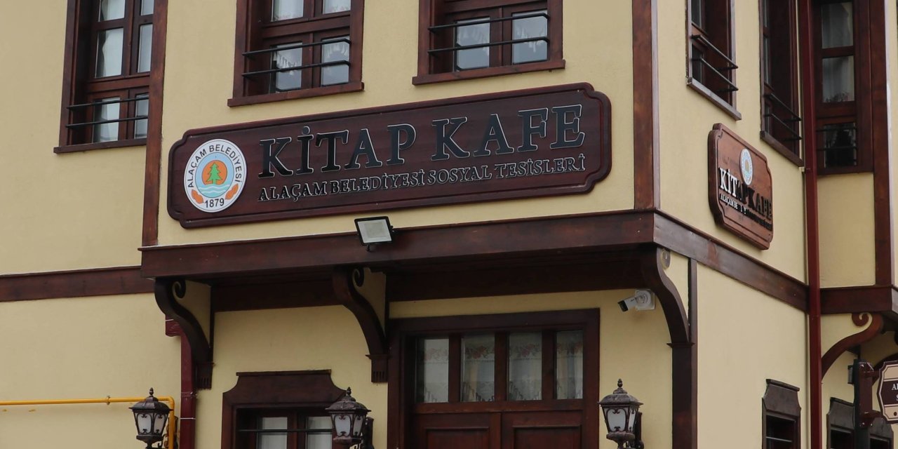 Samsun'da tarihi konak Kitap Kafe'ye dönüştürüldü