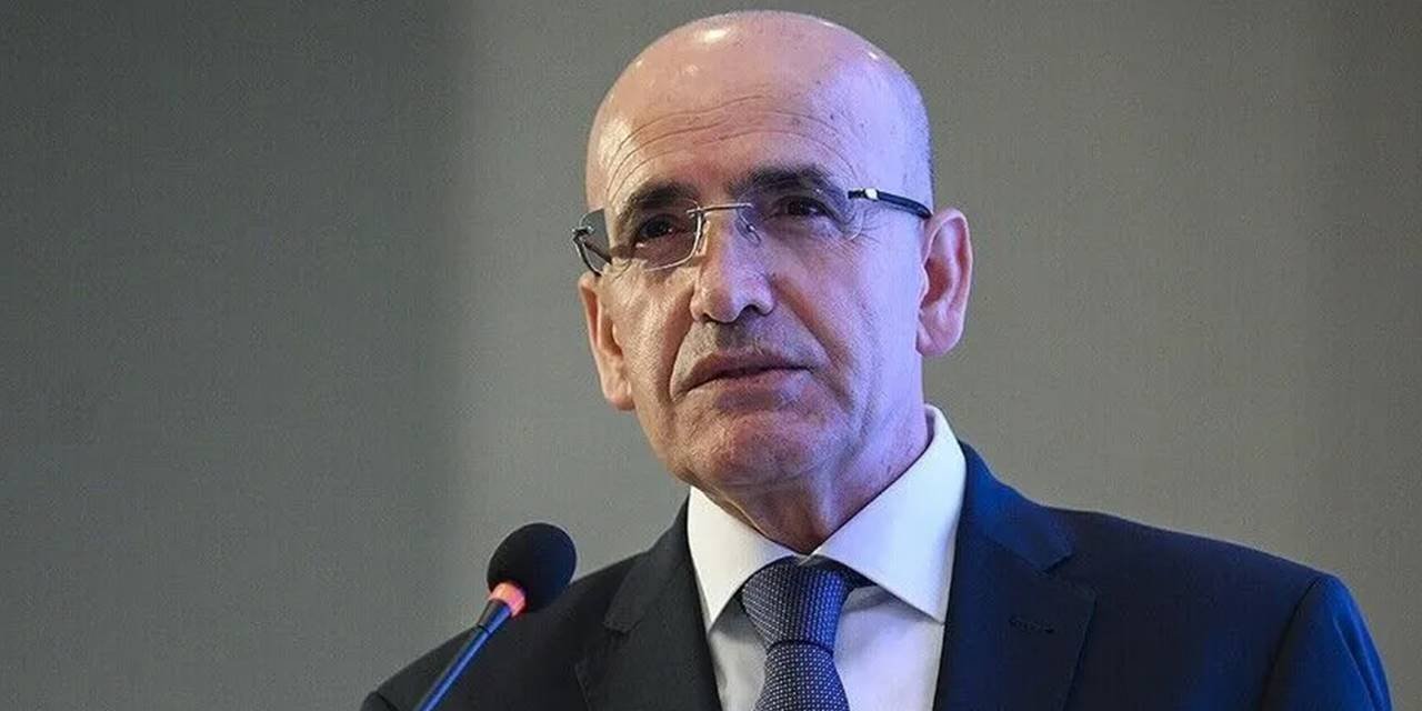 Bakan Şimşek istifa iddialarını yalanladı