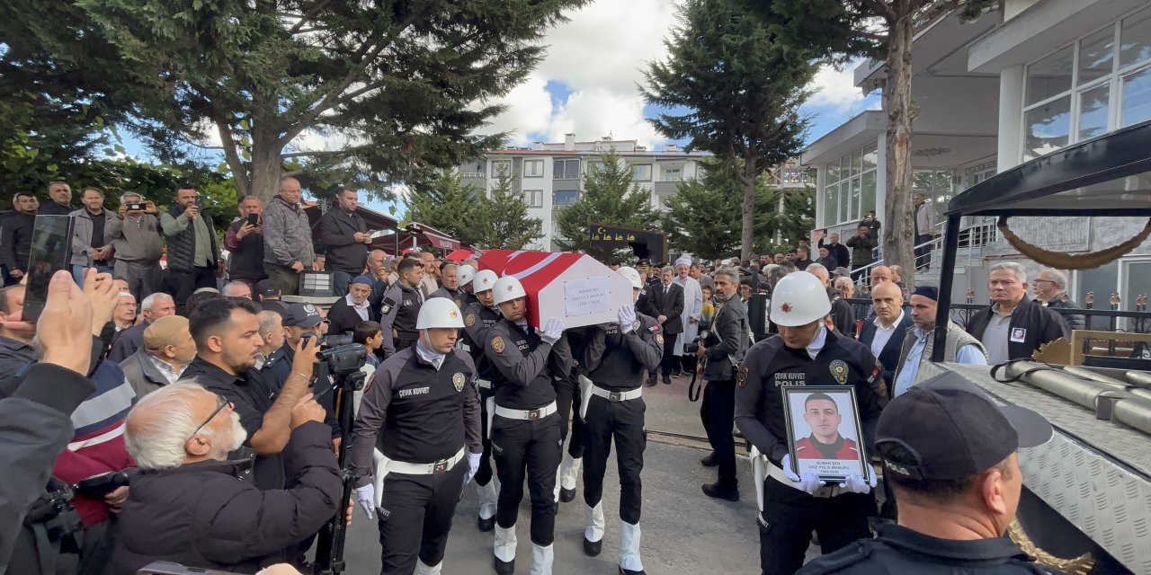 Gazi polis memuru Samsun'da son yolculuğuna uğurlandı