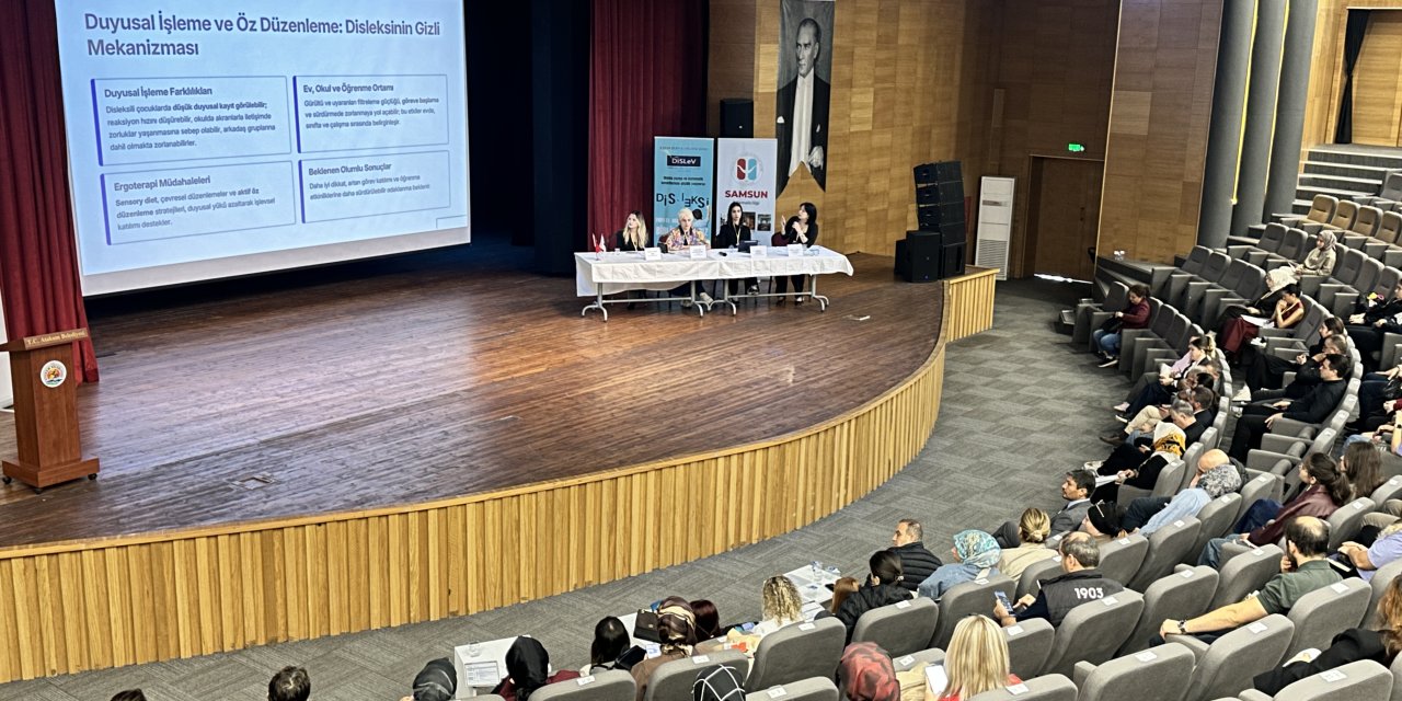 Samsun'da Disleksiye Bütüncül Bakış paneli düzenlendi
