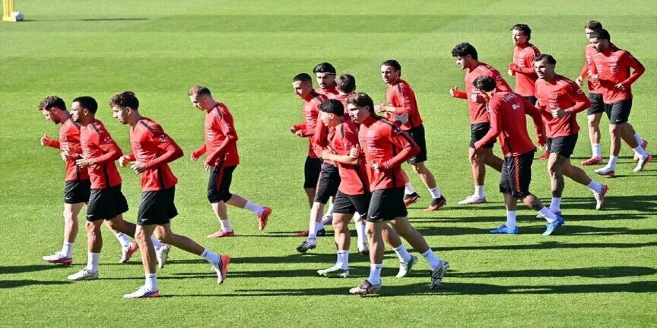 A Milli Futbol Takımı hazırlıklarını tamamladı