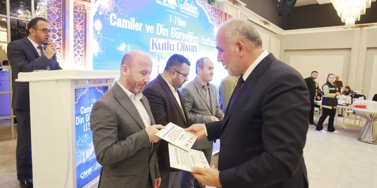 Başkan Sandıkçı'dan anlamlı program