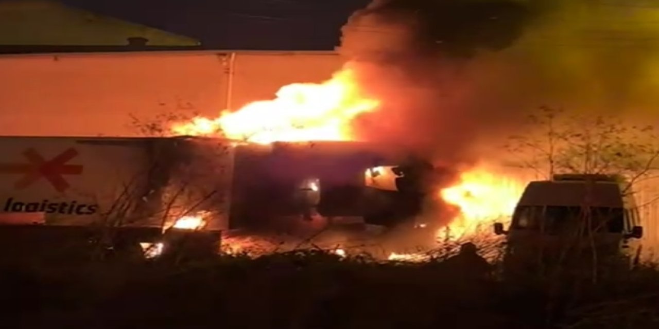 Park halindeki tırda çıkan yangın söndürüldü