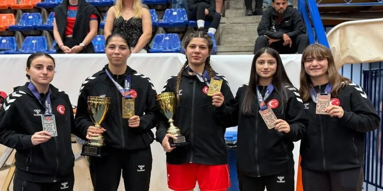 Milli sporcular şampiyonayı 6 madalyayla tamamladı