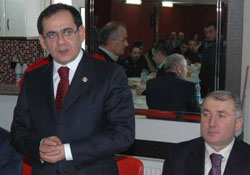 AK Belediyelere ihtiyaç var