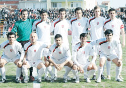 Bafra Belediyespor gitti