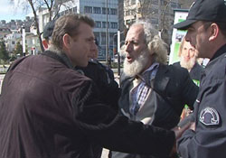 Atatürke şikayette bulundu