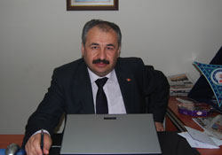 Bektaşın belediyeciliğini eleştirdi