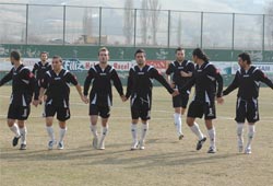 Gazi'den mutlusu yok