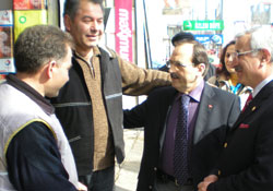 Yeni, esnafın sorunlarını not aldı