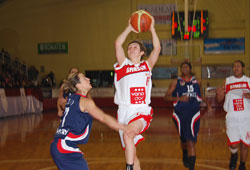 Julie: Kazanmalıyız