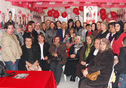 Dünya kadınsız olmaz