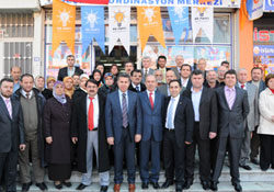 Alaçam hizmet istiyor