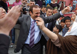 Genç; Gençlere sahip çıktık