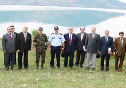 Kaymakam köy köy dolaştı