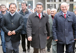 Öztürk; Kozluk hak ettiği hizmeti alamadı