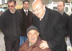 Yandaşa değil vatandaşa hizmet