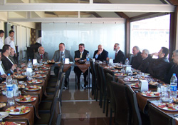 Krizi el birliği içinde aşacağız