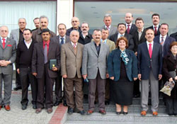 Siyaset hizmet sanatıdır